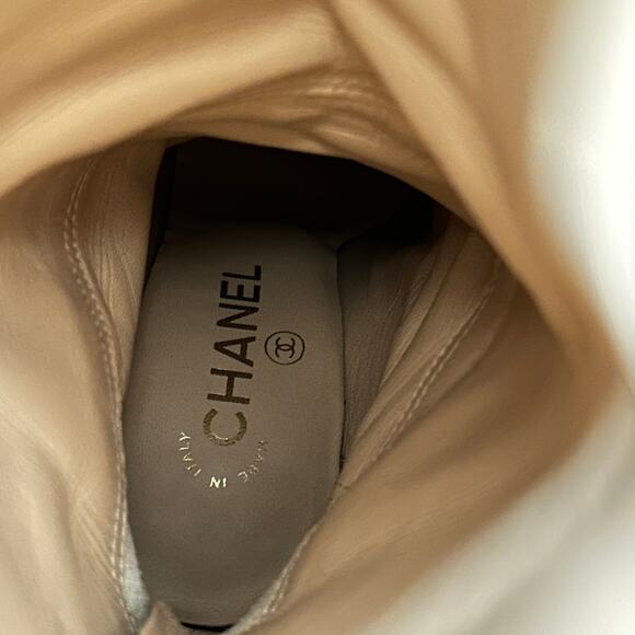 CHANEL Black Leather CC Cap Toe Quilter Platform Heel Boots IT 36 - Picture 14 of 15